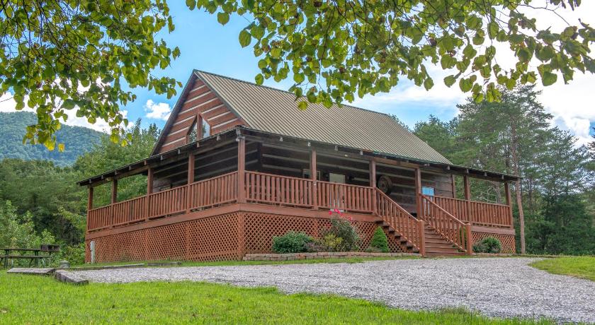 Twin Cub Lodge — Hotel in Townsend (TN)