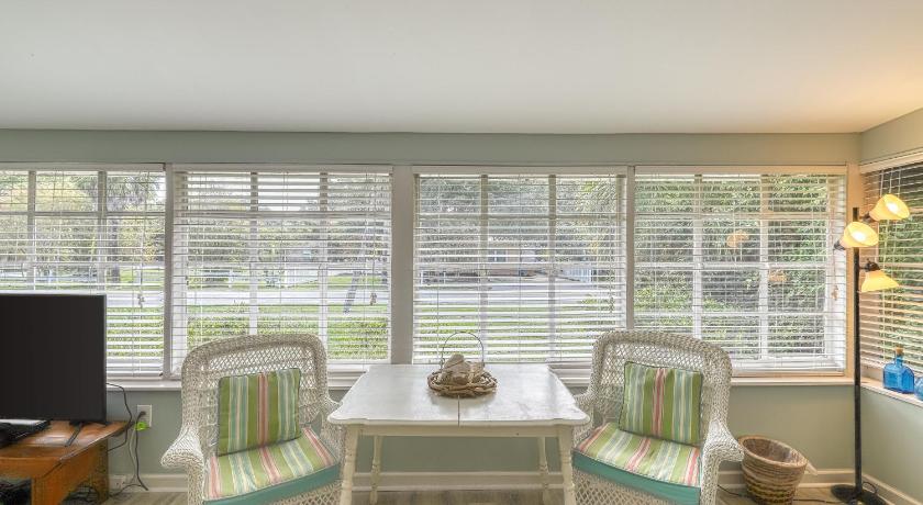 Beach Cottage On Jones Entire House Tybee Island Ga Deals