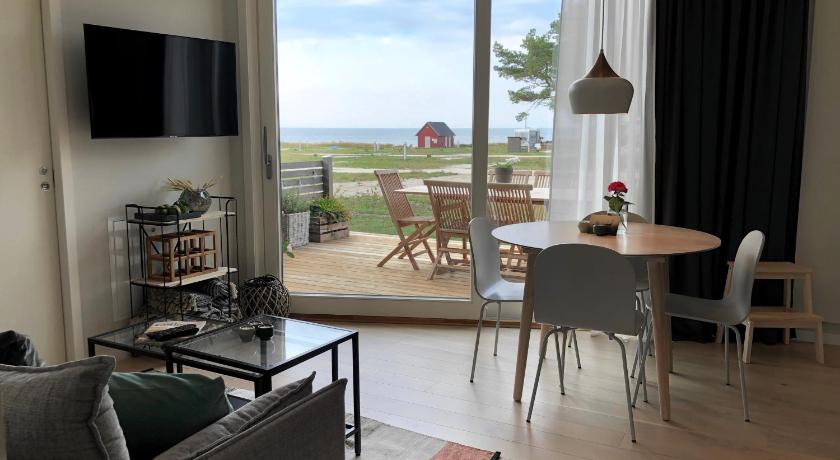 Superfint boende med havsutsikt, Tofta Strand
