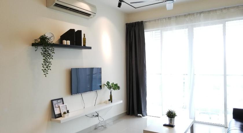 Ara Damansara Oasis Residence, Specious Home 4-8pax, 8min Subang Airport, 10min Sunway photo