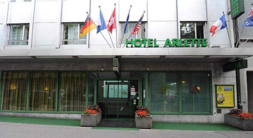 Hotel Arlette Beim Hauptbahnhof photo