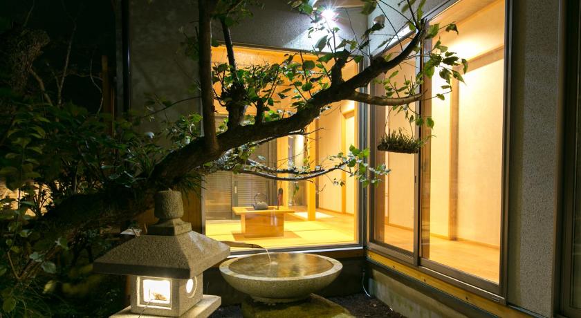 Yonago Waso Mukuge 4-Star Accommodation restaurant