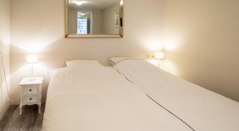 Sleep&Stay Floris IV photo