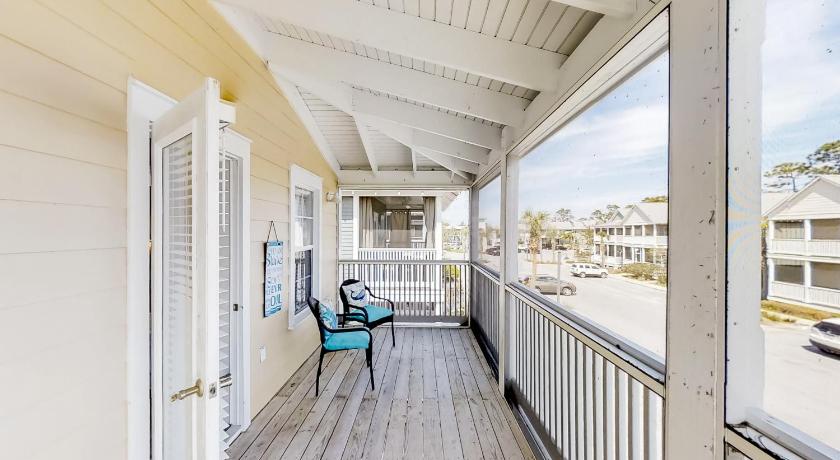 Barefoot Cottages #B10 photo