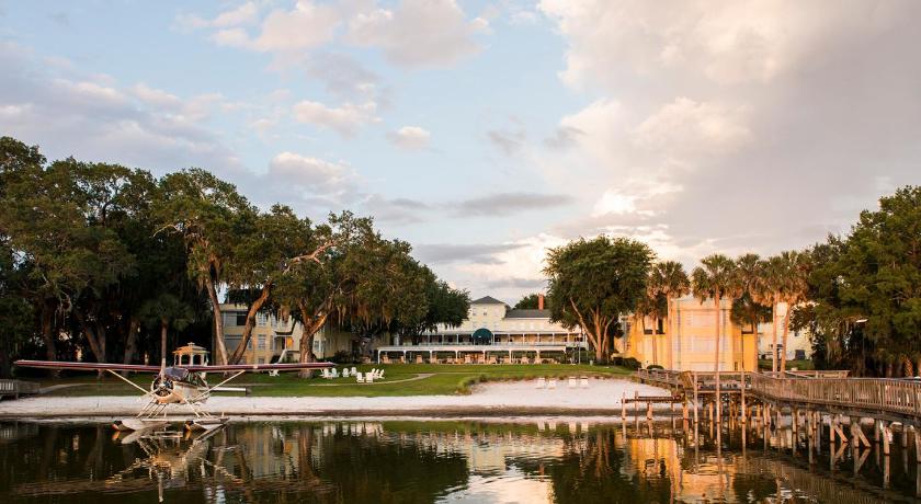 Lakeside Inn on Lake Dora