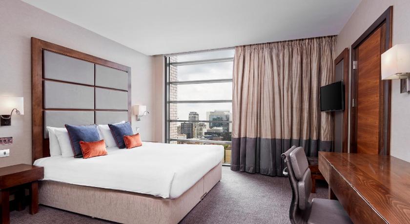 Image of Superior Room with 1 Double Bed 0