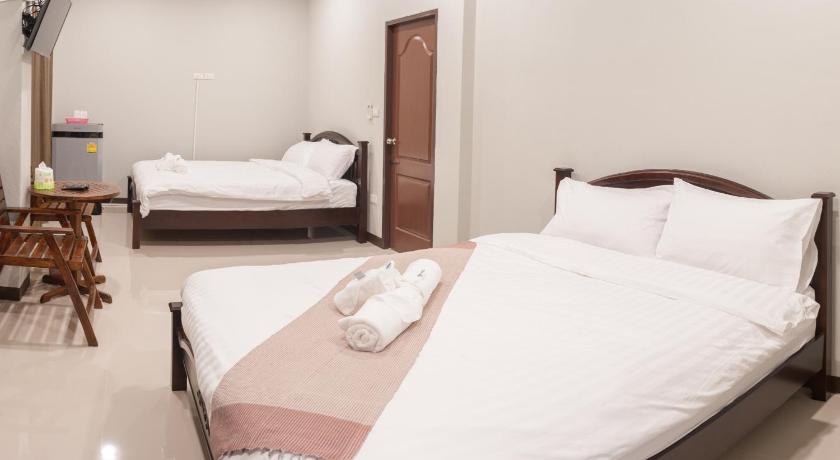 メースアイ／ウィアンパパオ HAOHUG MAEKHACHAN 3つ星 ホテル ロビー