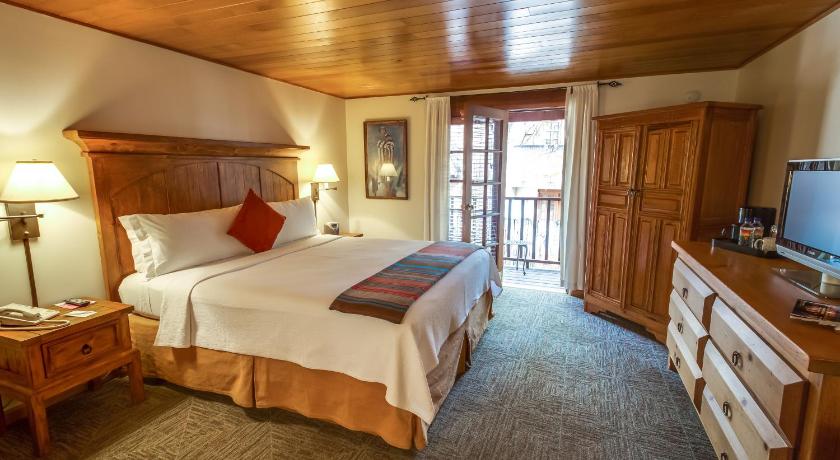 Inn on the Alameda