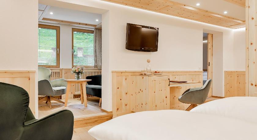 Book From Nz 453 Hotel Haus Homann In Samnaun Switzerland