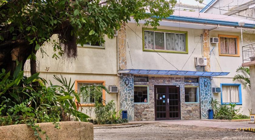 Hidden Hill Hotel — Hotel in Cebu