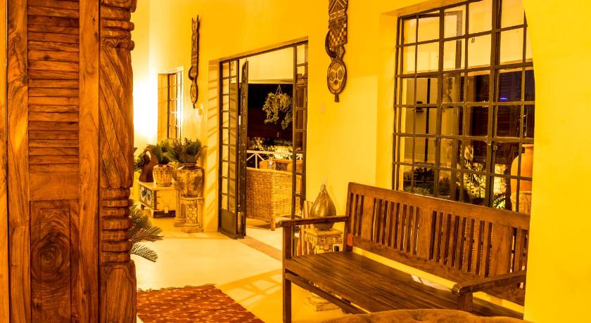 Villa Kololo photo