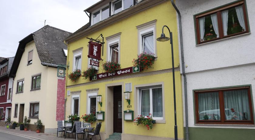 Hotel & Restaurant Pension Bei der Post