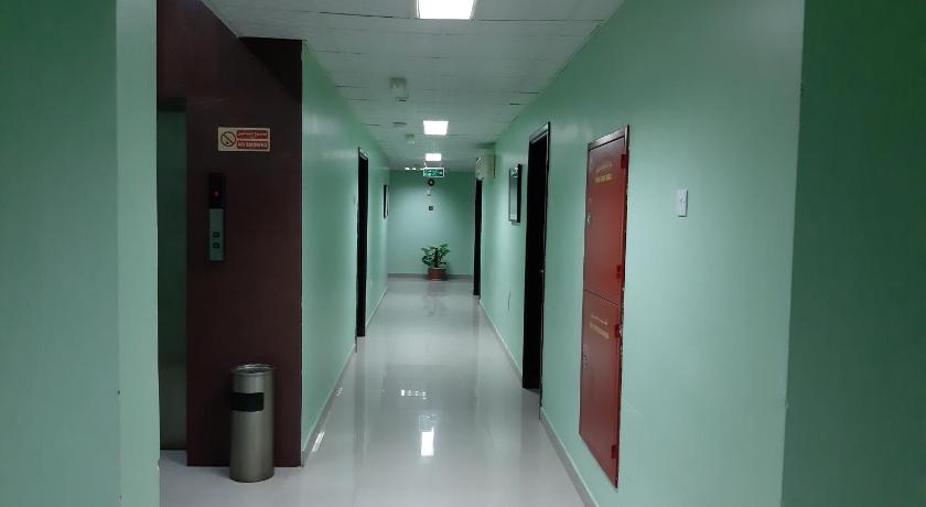 Azaiba Hotel Apartments photo