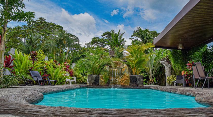 Hotel Sierra Arenal