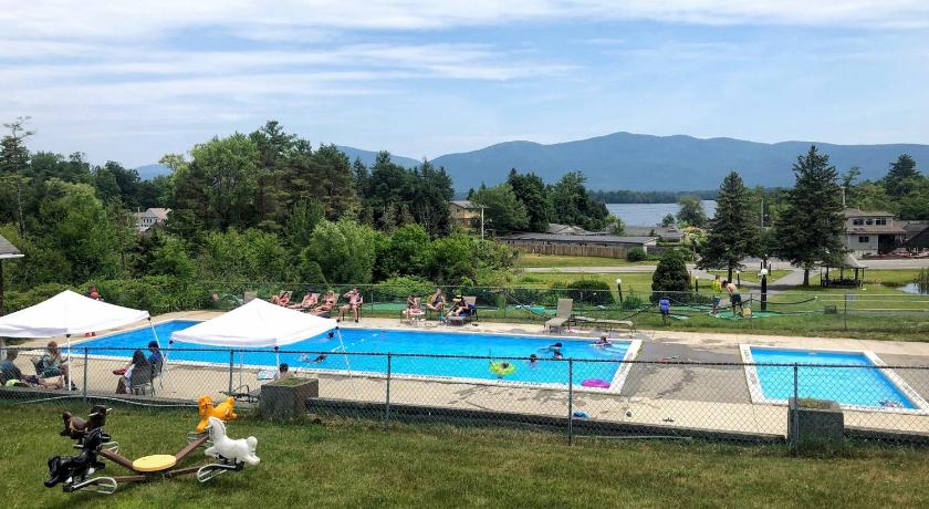 Hill View Motel and Cottages photo