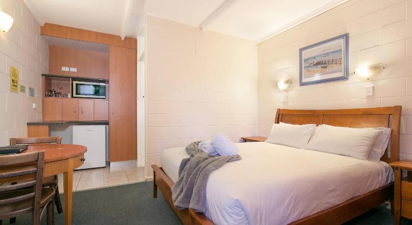 South Gladstone Motel photo