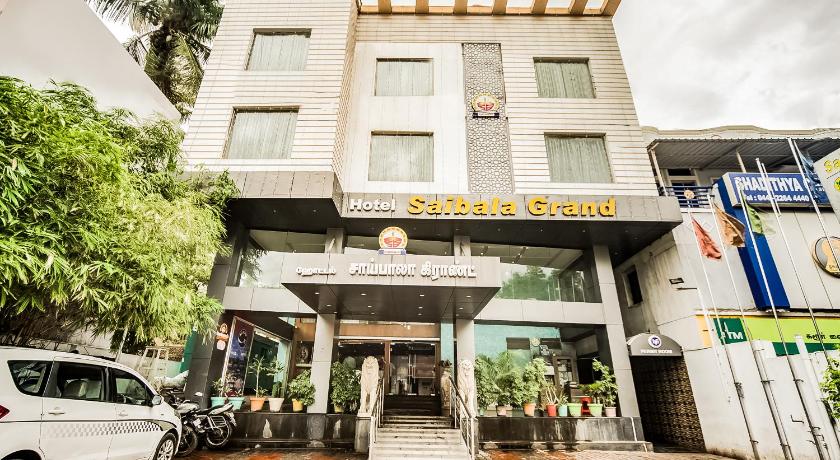 Hotel Saibala Grand Near Airport photo