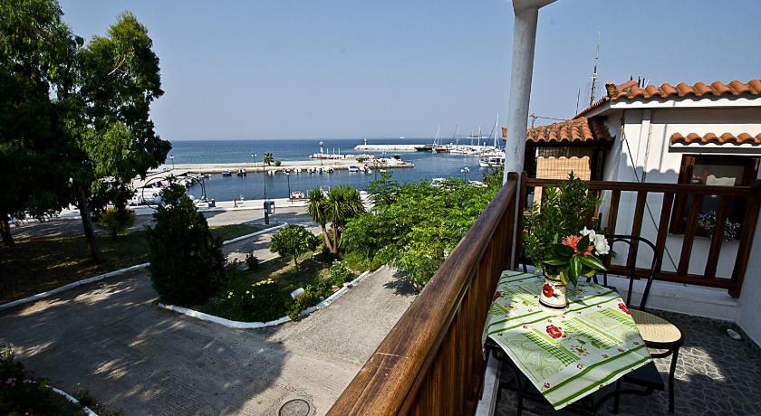 Mira Mare photo