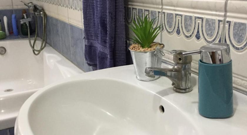 Image of Double Room with Shared Bathroom 10