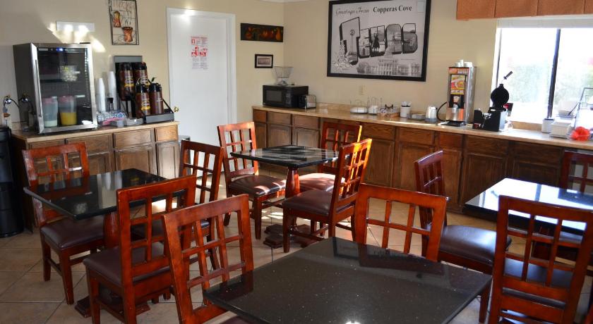 Hill Country Inn and Suite photo