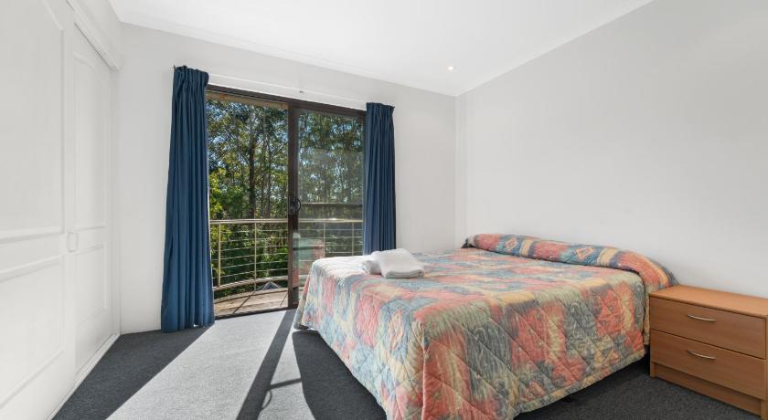 Avoca Beach Hotel