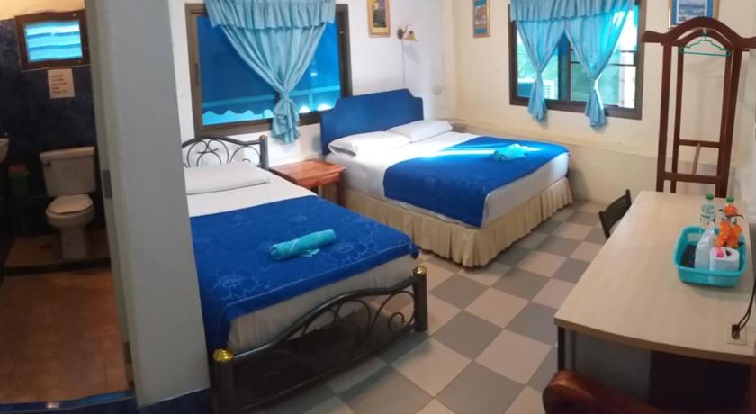 Deluxe Double Room with Extra Bed, Residence House in Trat