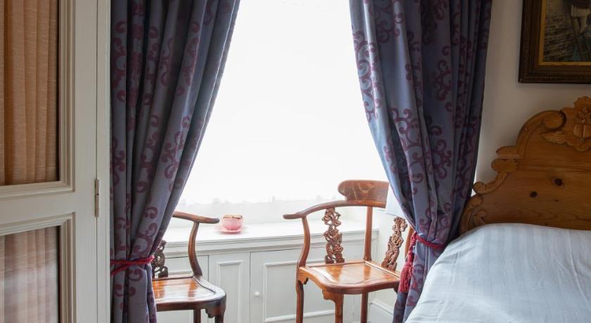 Fines Bayliwick Hotel photo