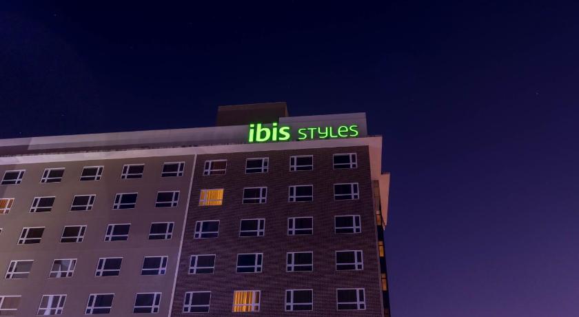 ibis Styles Curitiba Airport Hotel