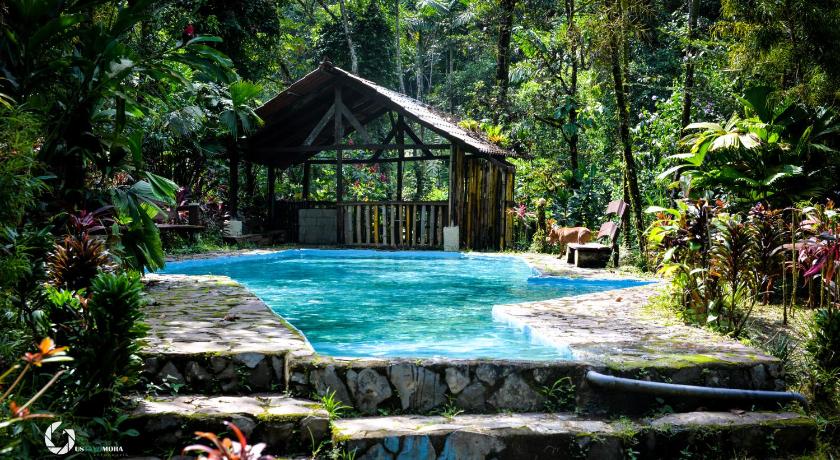 Princesa de la Luna Ecolodge — Hotel in La Fortuna