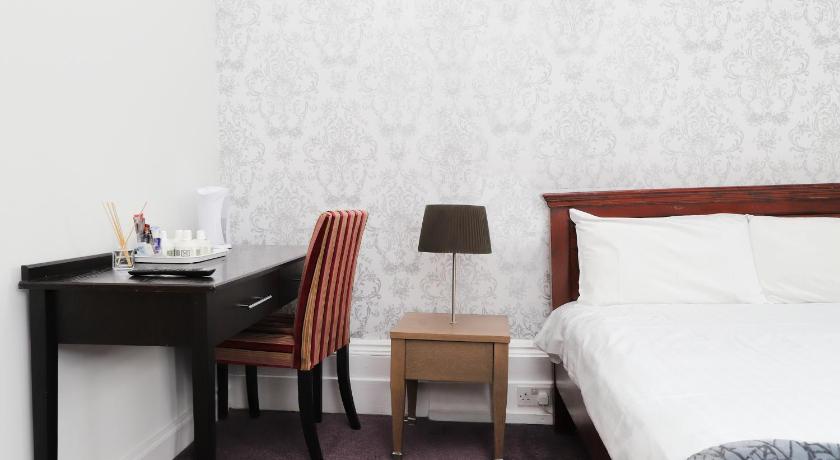 Image of Double Room 9