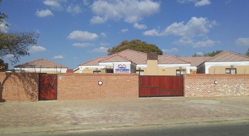 Trianca guest house — Hotel in Welkom