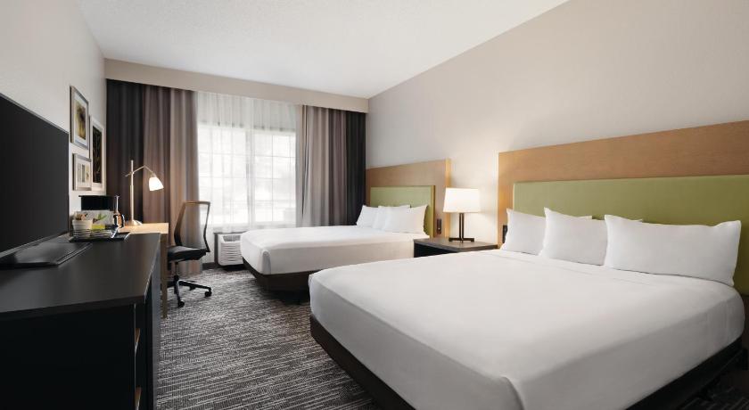 Country Inn & Suites by Radisson, Detroit Lakes, MN