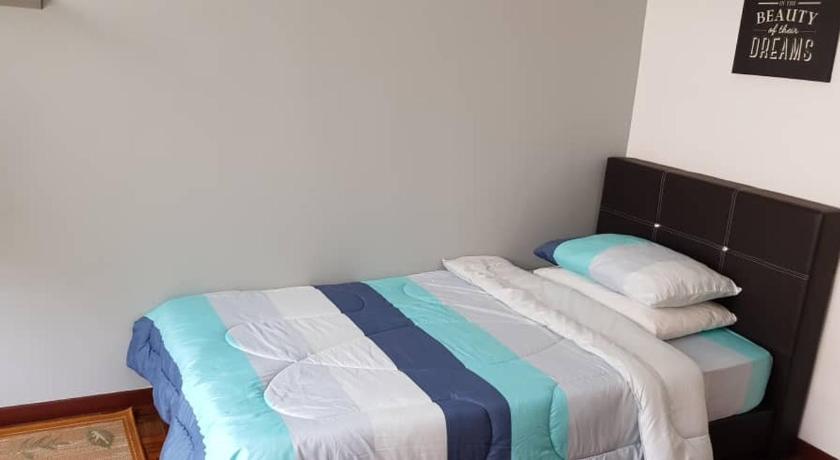 Tun Perak Homestay photo