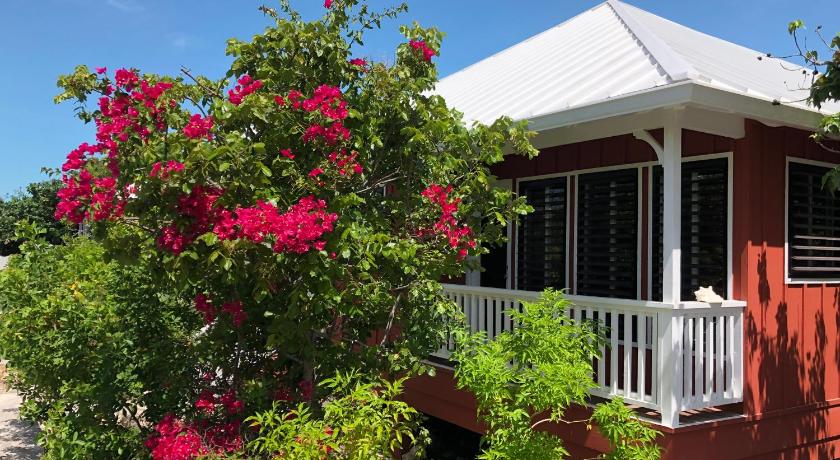 Image of Two-Bedroom Villa with Chalk Sound View 5