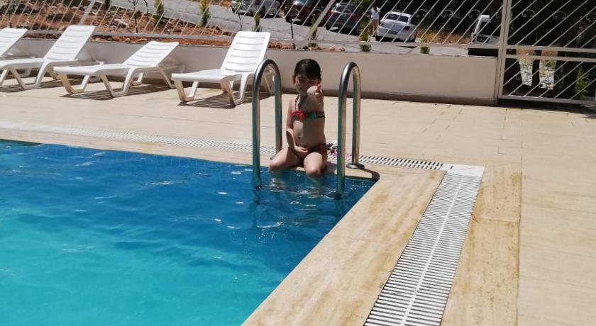 ディディム CICEK APART OTEL 1つ星 ホテル 外観