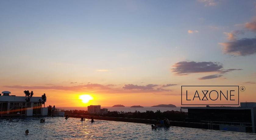 Sutera Avenue Kota Kinabalu - Laxzone Suite photo