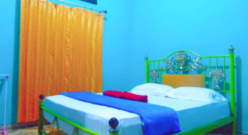 Aini Homestay