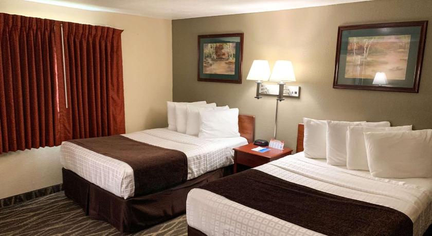 Rodeway Inn and Suites