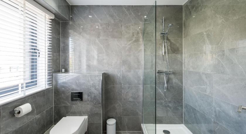 The Carlyle - Stunning Serviced Apartments photo