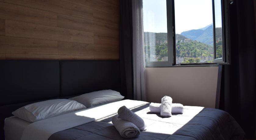 BluePoint Hotel — Hotel in Tepelenë