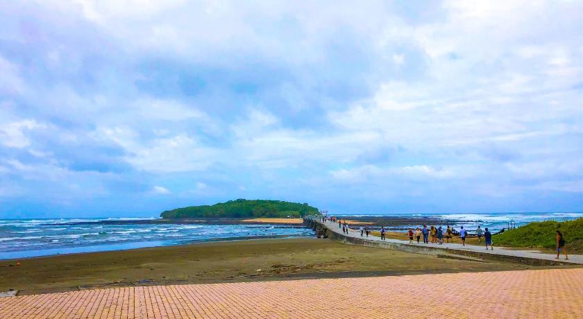 Aoshima Home 青島ホーム photo