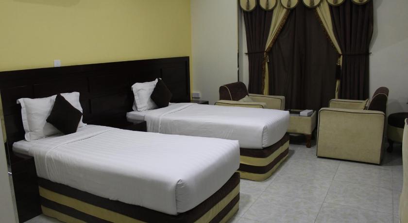 Image of Deluxe Twin Room 0