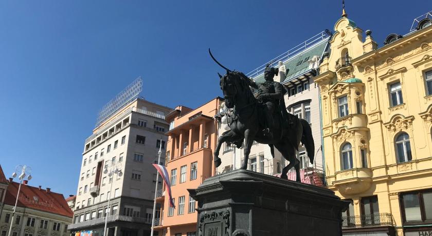 Main Square Dream Apartment — Hotel in Zagreb