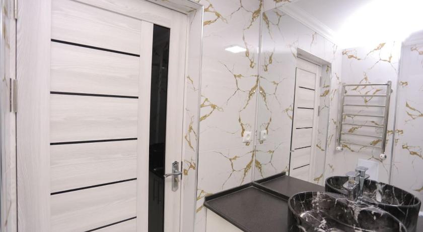 Luxury 2 bedrooms apartment walking distance from Gur-Emir photo