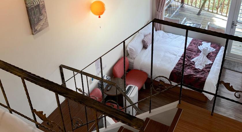 Image of Family Room with Terrace 1