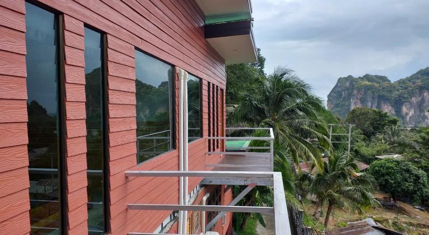 Image of Double Room with Mountain View 12