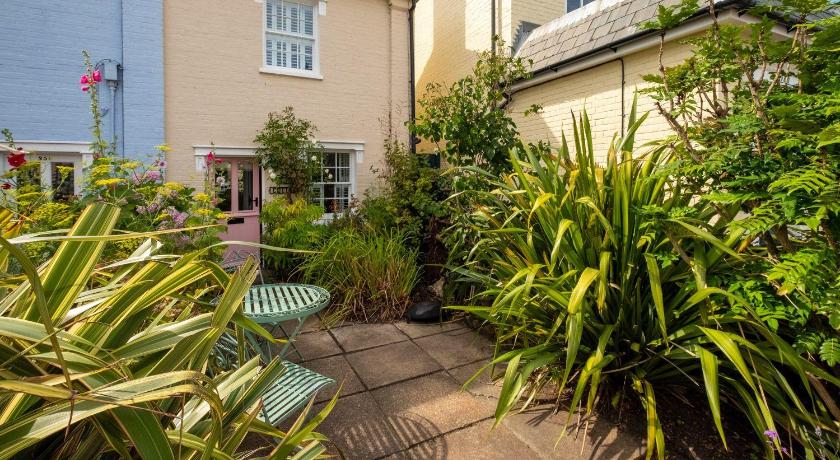 Bloom Cottage — Hotel in Aldeburgh