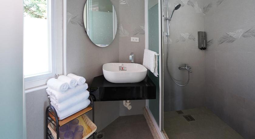 Image of Deluxe Quadruple Room 2