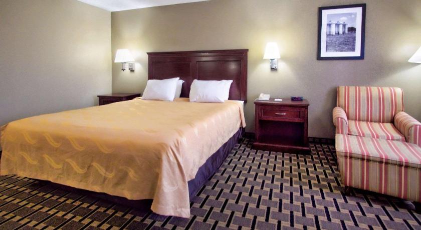 Quality Inn Moore - Oklahoma City