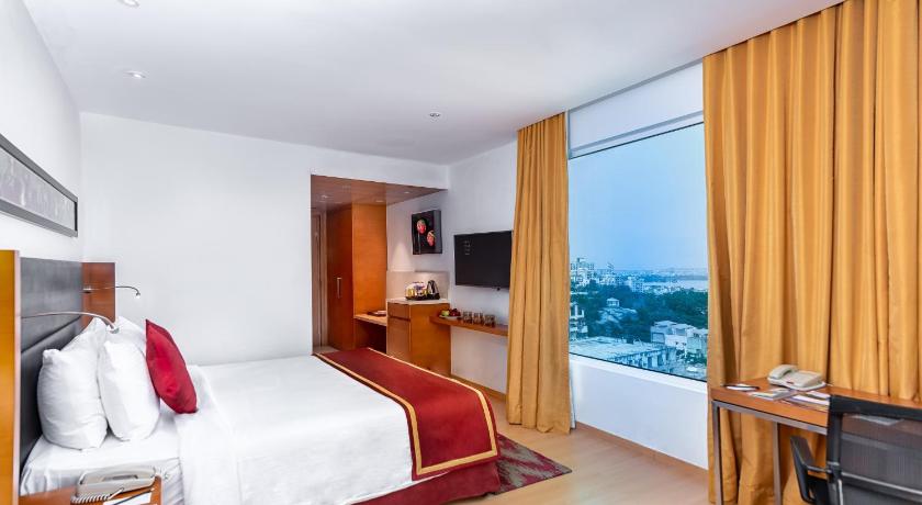 Mercure Hyderabad KCP- An AccorHotels Brand